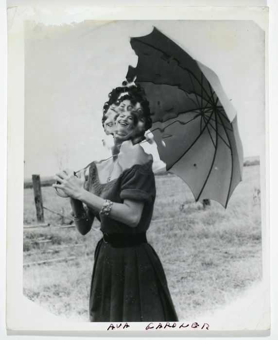 Ava Gardner (distortion)