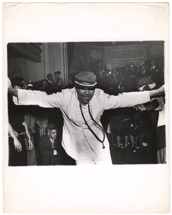 Surgeon "cutting up" on the dance floor