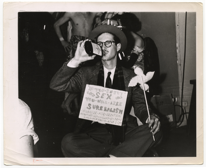 ["Letters to the Editor"]