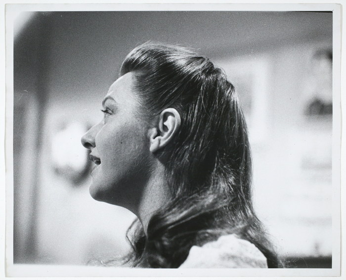 [portrait of a woman]