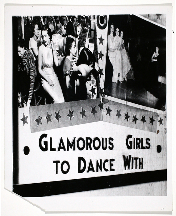 [Glamorous Girls to Dance With]