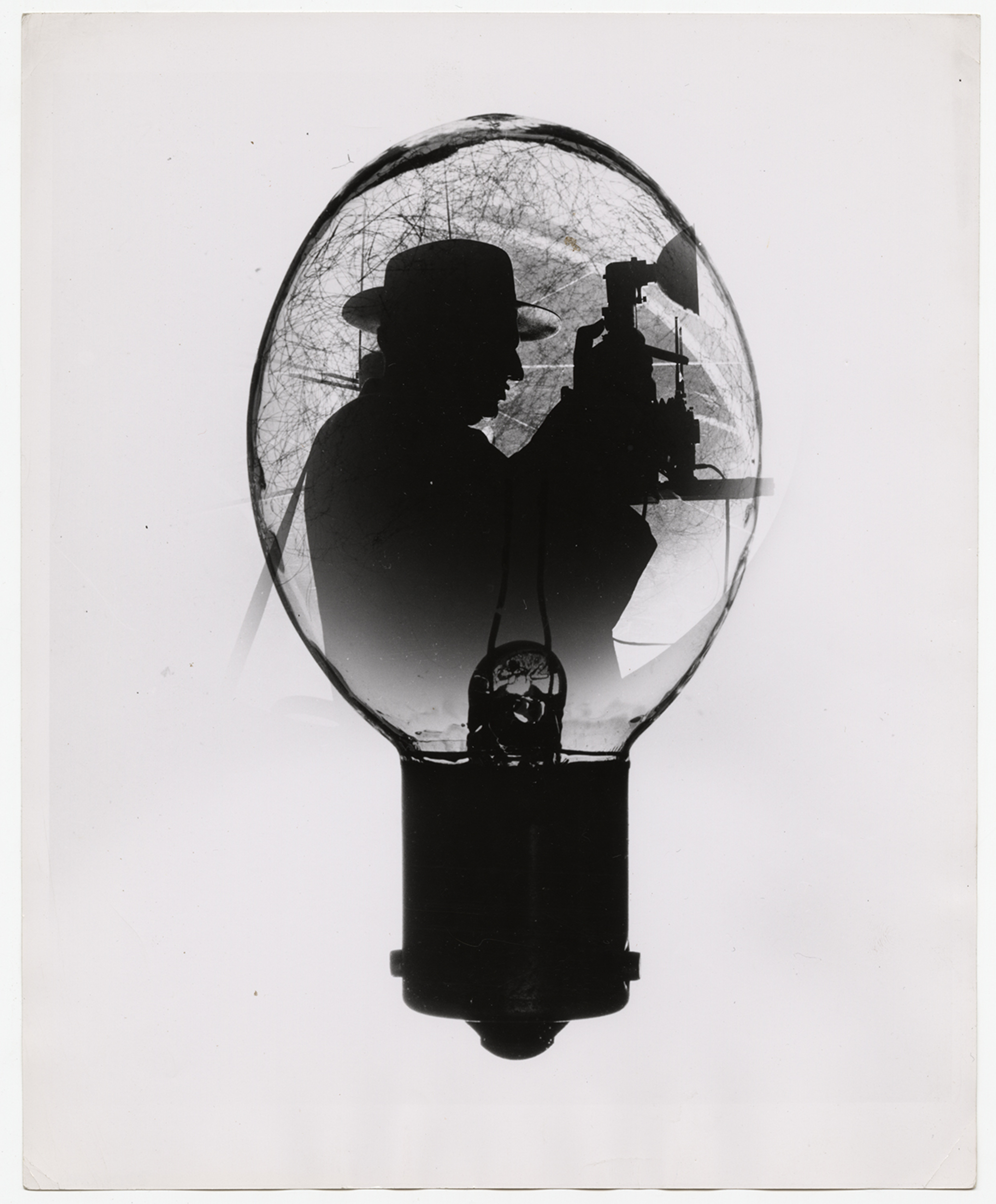 [Weegee in a flashbulb] International Center of Photography