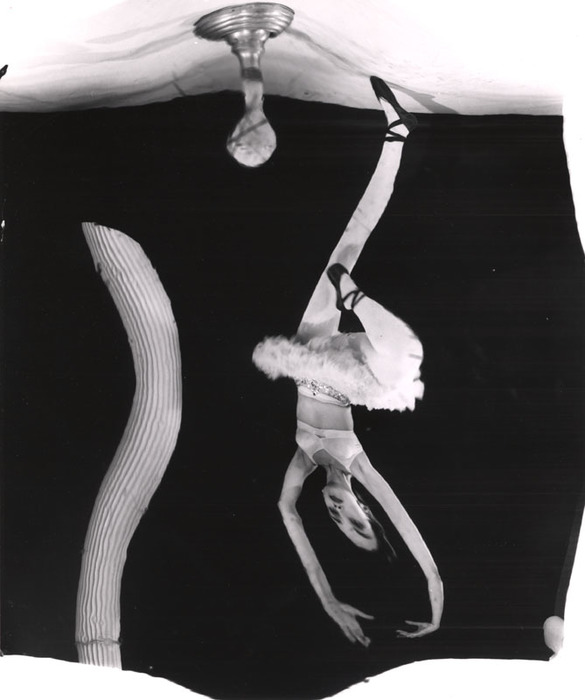 [Ballerina distortion]