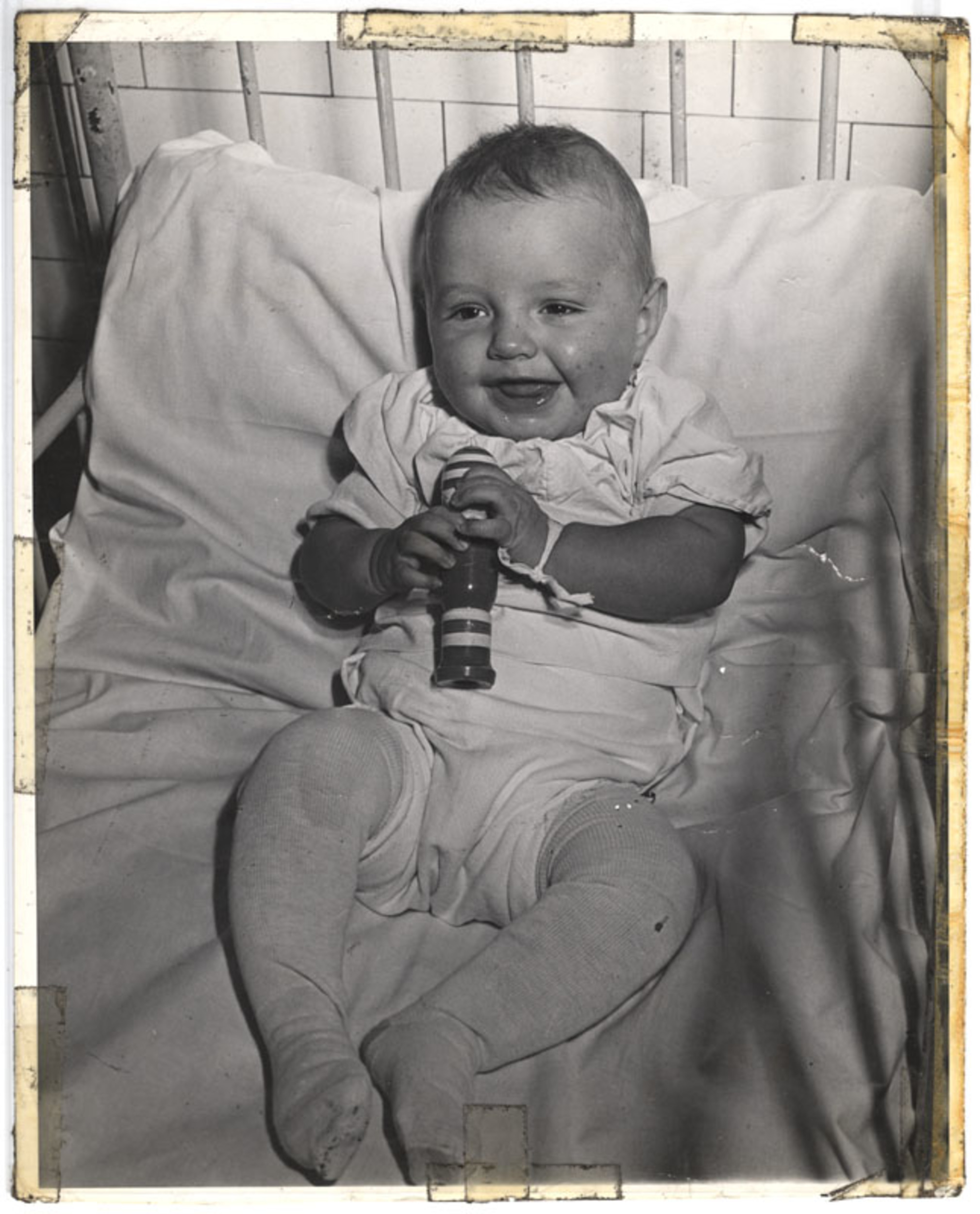 [Abandoned baby at New York Foundling Hospital] International Center