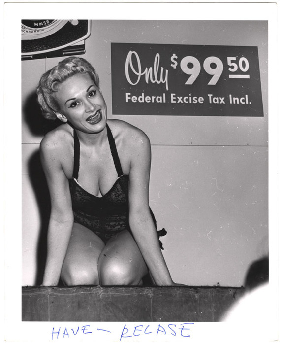 [Model at photography show]