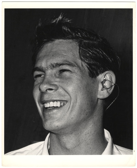 [Johnnie Ray]