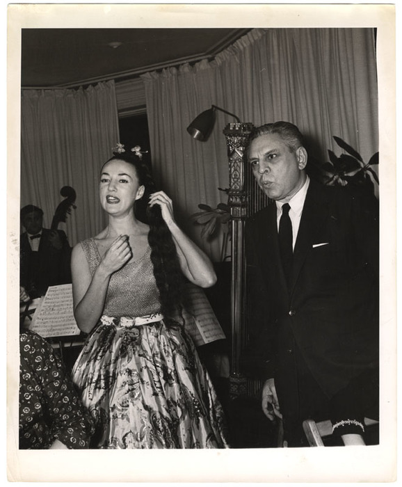 Woman singing and man whistling