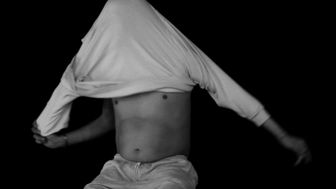 Ayudanos a estrenar Los fuegos