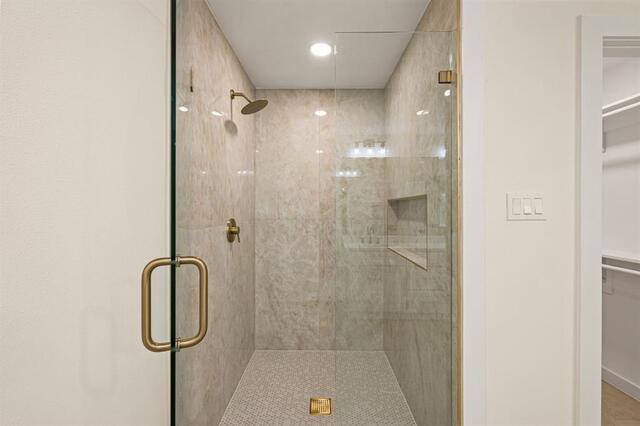 1003 Summit, Circle Carrollton, TX photo 13
