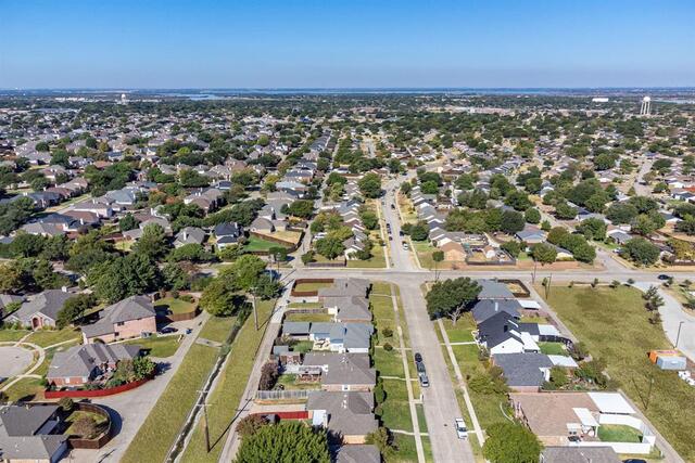 5816 Baker Drive, The Colony, TX photo 31