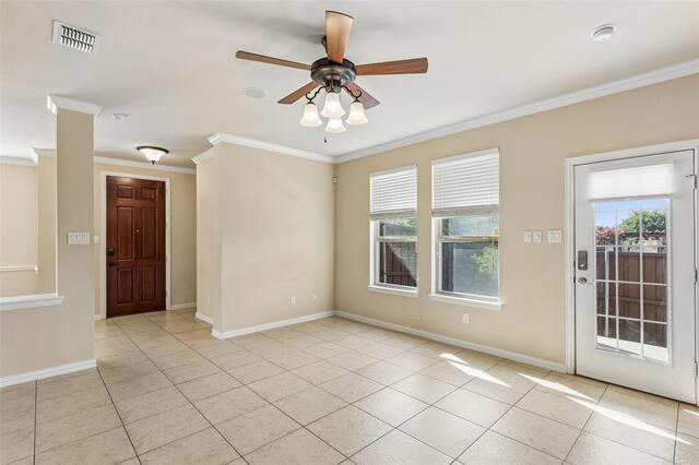 4313 Kestrel, Way Carrollton, TX photo 9