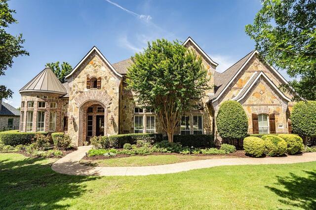 2301 Bella Lago Drive, Flower Mound, TX photo 3