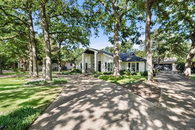 122 Oak, Trail Coppell, TX photo 2