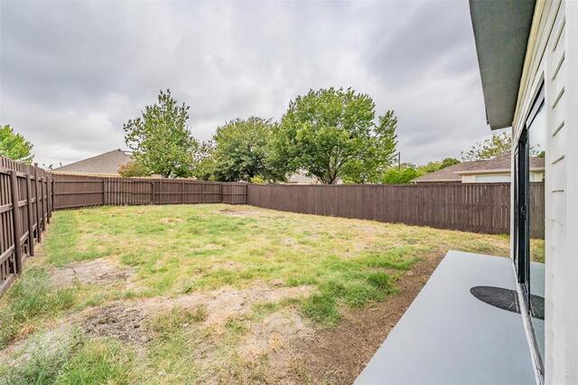 802 Azalia, Drive Lewisville, TX photo 4