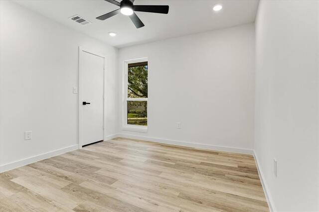 2149 Willow Place A, B Carrollton, TX photo 16