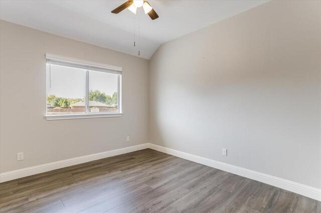 908 Dallas, Lane Lewisville, TX photo 34