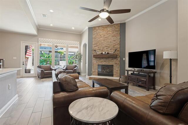 1504 Daisy Lane, Flower Mound, TX photo 6