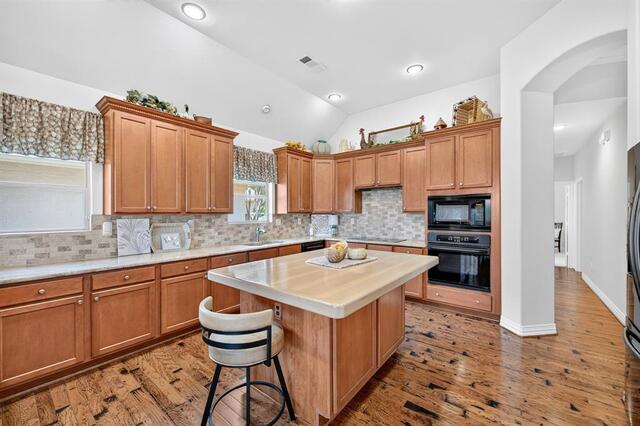 9941 Grandview, Drive Denton, TX photo 12