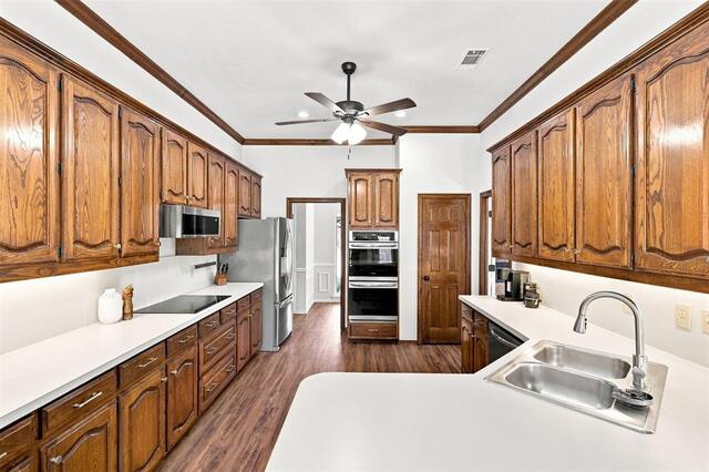 2416 Redfield, Drive Plano, TX photo 17
