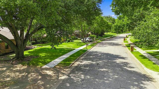 541 Briarglen, Drive Coppell, TX photo 3