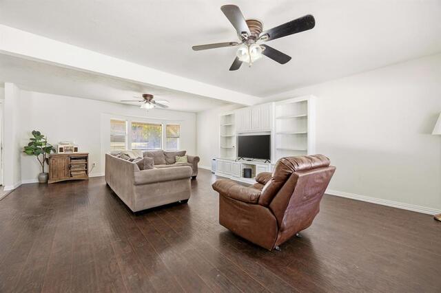 2810 Wild Valley Drive, Little Elm, TX photo 5