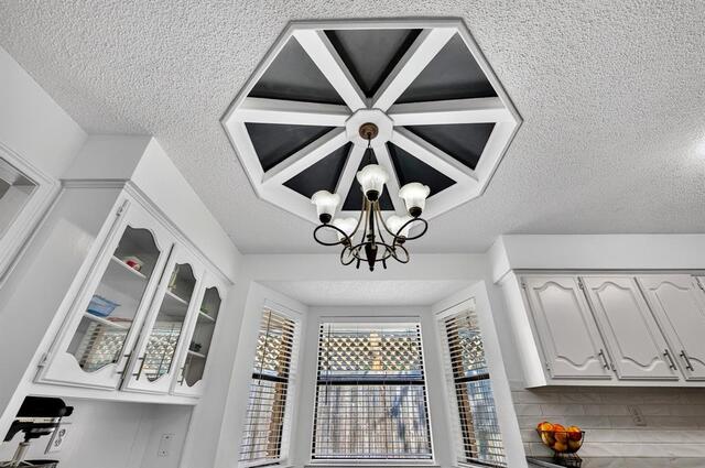 2409 Glen Morris, Road Carrollton, TX photo 15