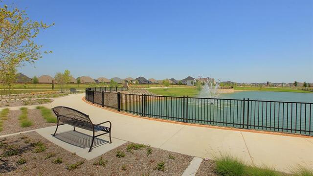 2812 Madison Square, Mews Celina, TX photo 4