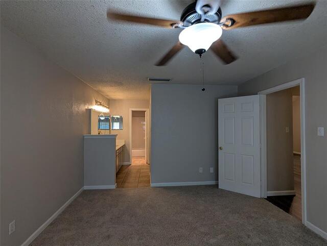 2727 Colonial, Drive Carrollton, TX photo 22