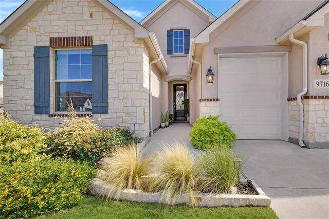 9716 Siltstone, Drive Denton, TX photo 2