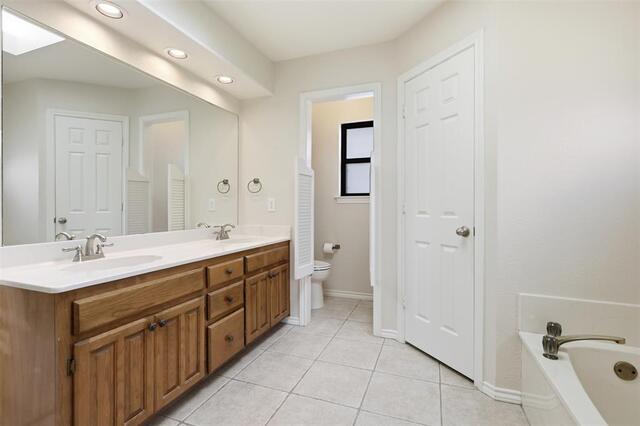 112 Highland Meadow, Circle Coppell, TX photo 21