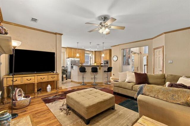 816 Rolling Meadows, Court Allen, TX photo 11