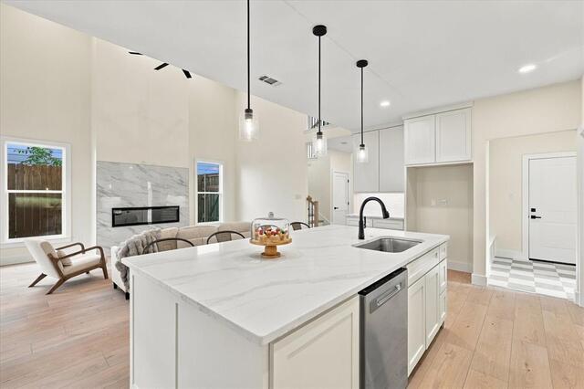 144 College Street, S Keller, TX photo 13