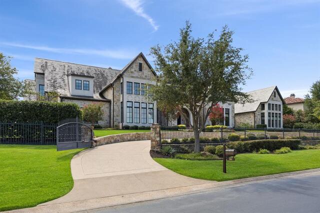 2001 Brazos, Court Westlake, TX photo 2
