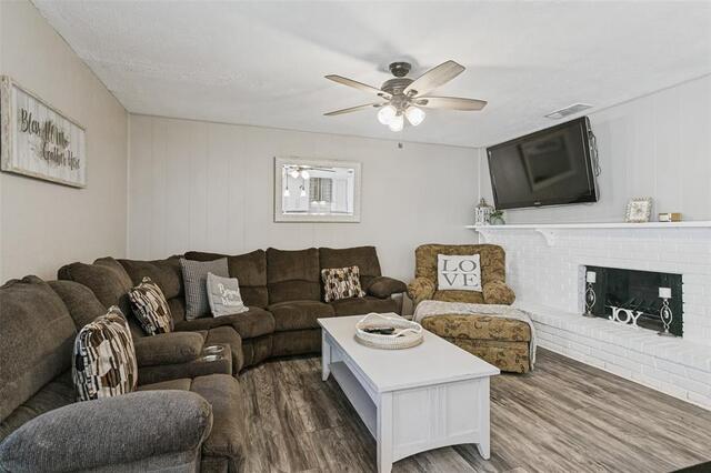 5076 Avery Lane, The Colony, TX photo 3