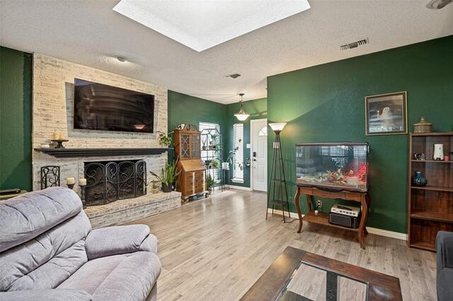 1006, Ridgeview Carrollton, TX photo 8