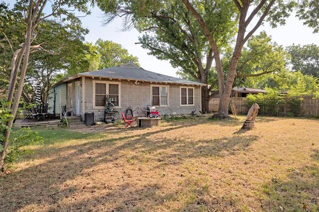 1008 E Russell, Avenue Carrollton, TX photo 23