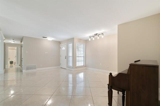 1912 Buckeye Drive, Flower Mound, TX photo 6