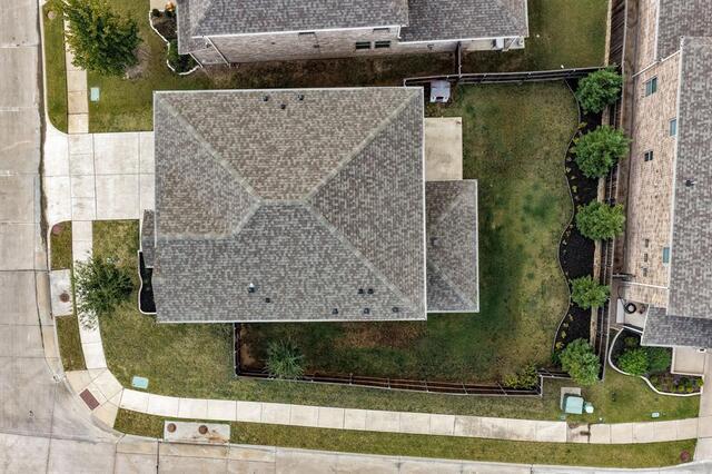 2329 Bella, Court Carrollton, TX photo 33