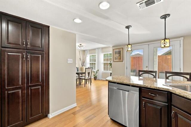 2524 Brooke, Trail Carrollton, TX photo 10