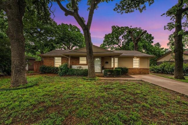 2244 Cambridge Drive, Irving, TX image