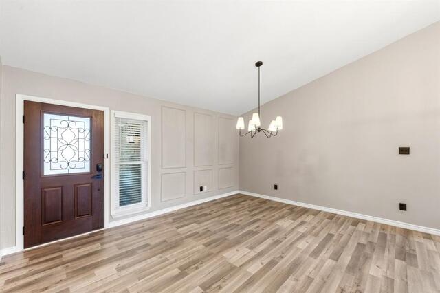 1933 Pin Oak Drive, Flower Mound, TX photo 3