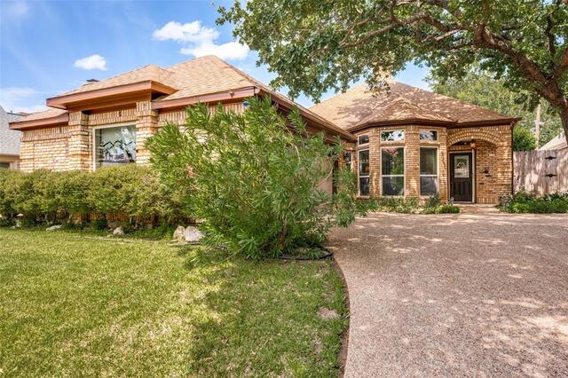 608 Crest Ridge Drive, Irving, TX image