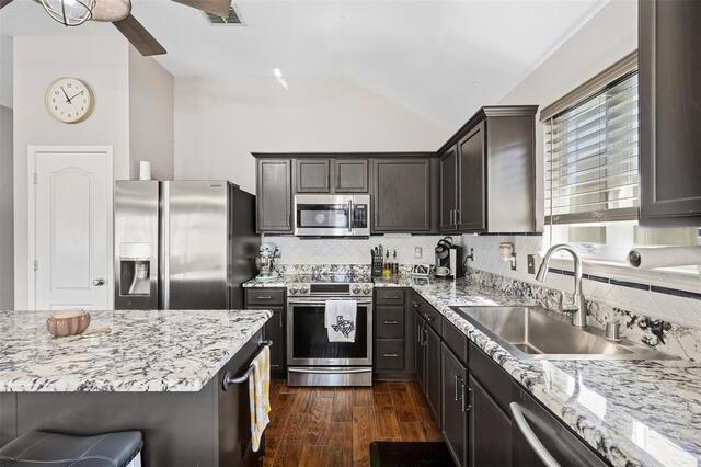 1930 Livingston Lane, Little Elm, TX photo 14