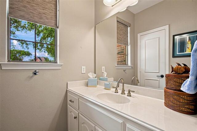 2105 Heather Ridge Court, Flower Mound, TX photo 15