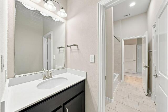 3744 Manchester, The Colony, TX photo 24