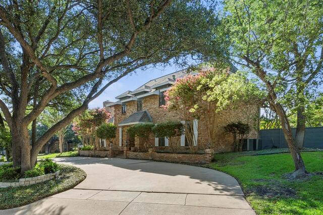 4351 Bullfinch Court, Fort Worth, TX image