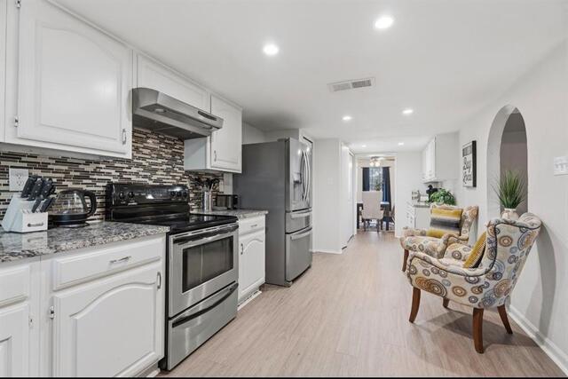 2213 Proctor, Drive Carrollton, TX photo 9