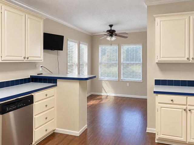 301 S Coppell Road 5, 1 Coppell, TX photo 4