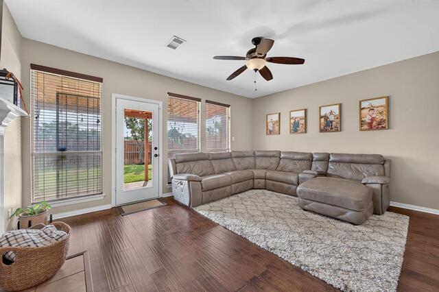 2039 Camelot, Drive Lewisville, TX photo 13