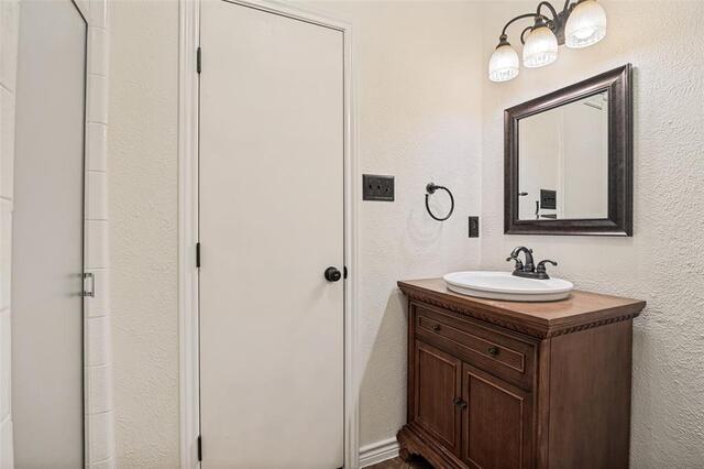 2504 Evans, Drive Plano, TX photo 37